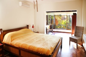 Villa | 3 soverom, skrivebord og strykejern/-brett