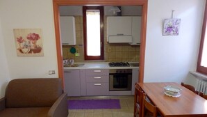 Apartment, 1 Bedroom | In-room dining - Bilocale in centro a Numana N80 (Sirolo)