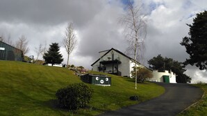 Front of property - Hill Top B&B (Kendal)