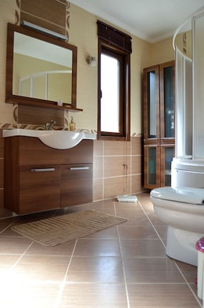 Bathroom - Important Group Villa BD425 5 Bedrooms (Bodrum)