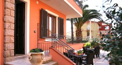Villa Marogna Rooms and Breakfast