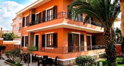 Villa Marogna Rooms and Breakfast