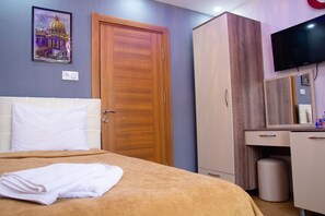 Deluxe Single Room | Minibar, desk, soundproofing, free WiFi - Figen Hotel (Çanakkale)