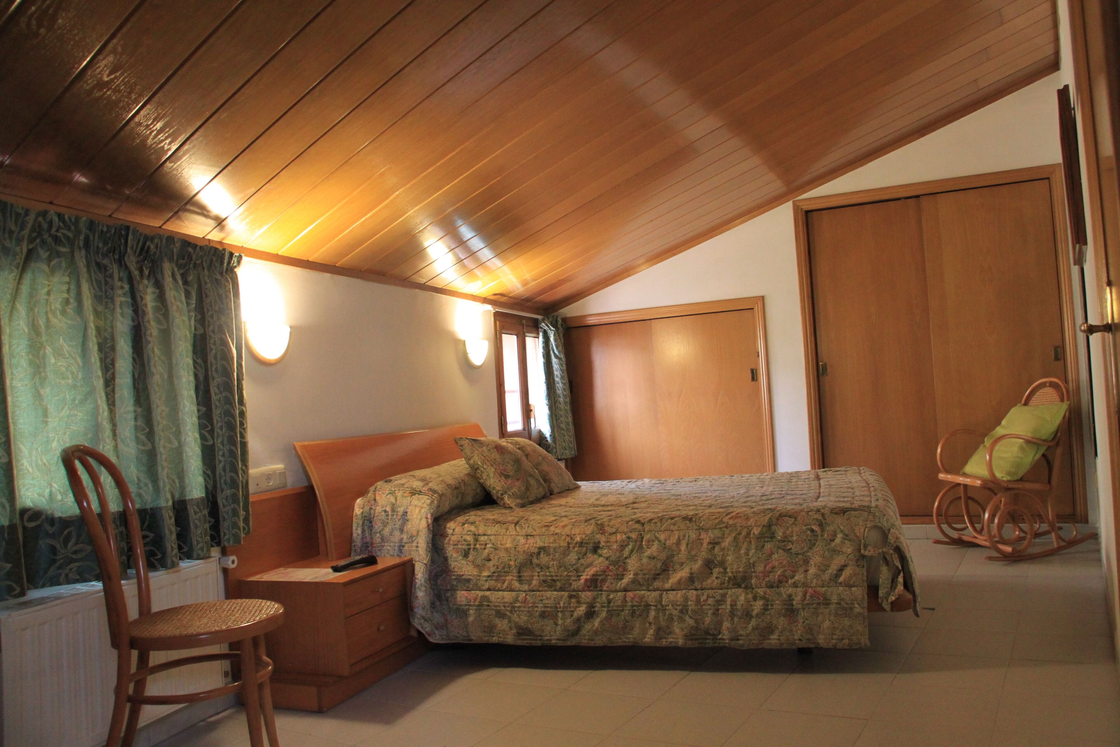 double room | desk, blackout curtains, soundproofing, iron/ironing board