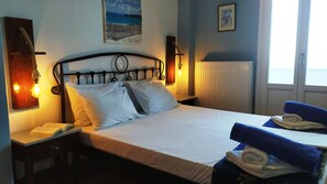 3 ห้องนอน, ห้องเก็บเสียง, เตารีด/โต๊ะรีดผ้า, Wi-Fi ฟรี