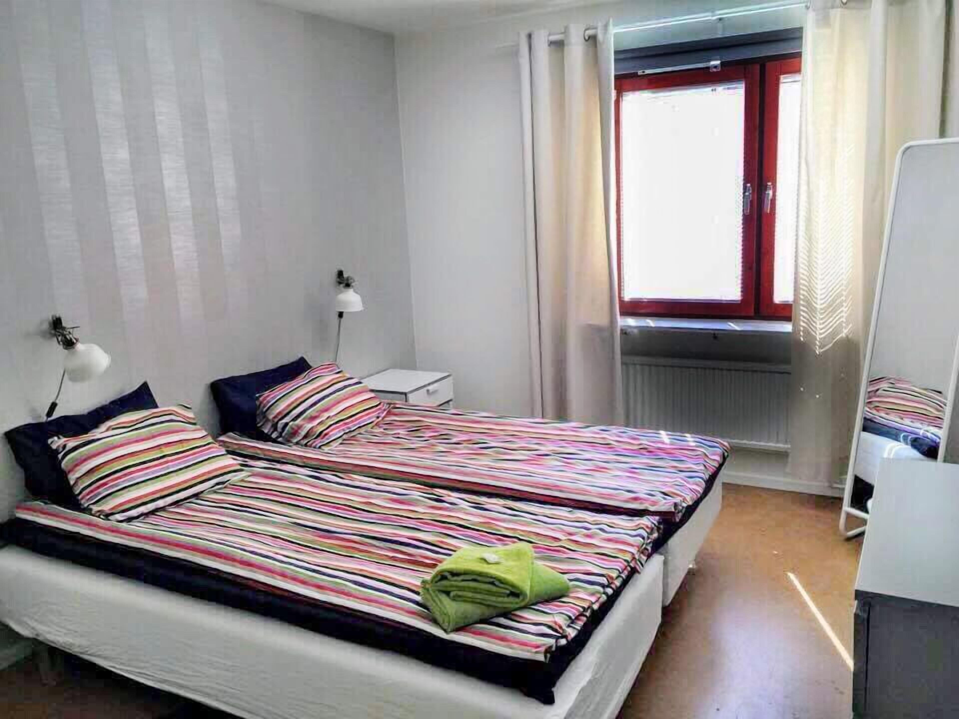 3 habitaciones y wifi gratis 