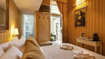 Chambre Quadruple Familiale, salle de bains privée | Vue de la chambre