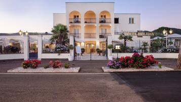 Bagian depan properti