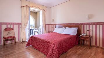 Brankas, kedap suara, dan Wi-Fi gratis