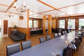 Superior Cottage | Living area