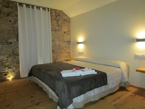 Apartment, 2 Bedrooms | Free cribs/infant beds, free WiFi, bed sheets - Posada Real El Brasilero (Saucelle)