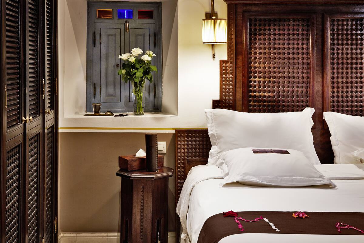 suite | in-room safe, individually decorated, individually furnished