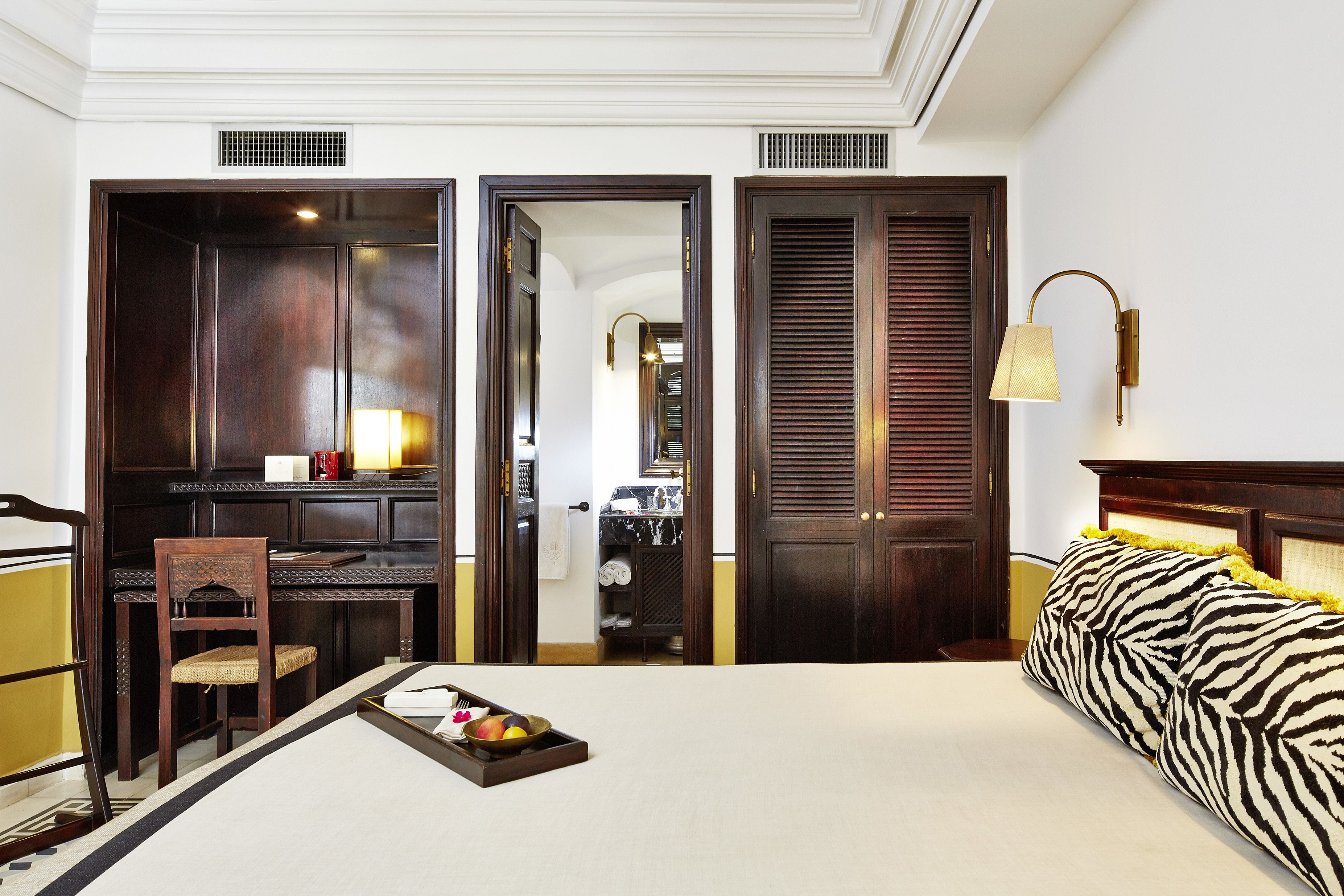 classic double room | in-room safe, individually decorated, individually furnished