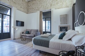 Superior Double Room | Soundproofing, free WiFi, bed sheets - Hotel Boutique Alicante Palacete S.XVII - Adults Only (Alicante)