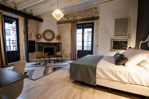 Soundproofing, free WiFi, bed sheets - Hotel Boutique Alicante Palacete S.XVII - Adults Only (Alicante)