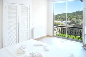 빌라, 침실 3개 | 3 개의 침실, 책상, 다리미/다리미판