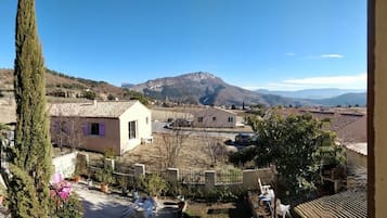 住宿正面
