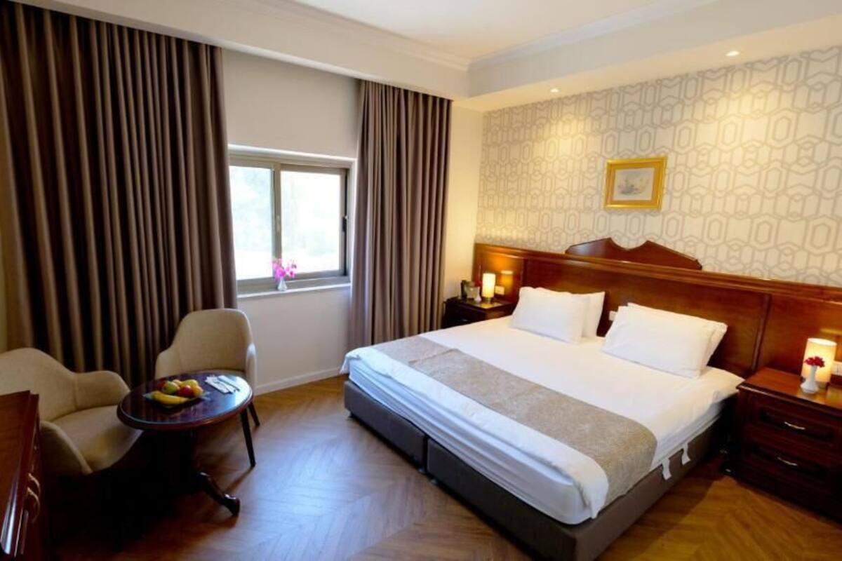 In-room safe, desk, iron/ironing board (on request), WiFi (free)