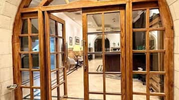 Fachada de la propiedad