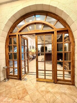 Front of property - Christmas Hotel - Jerusalem (Jerusalem)