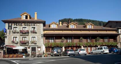 Hosteria Peña Sagra