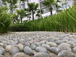 Property grounds - South Bank Mid Valley (Kuala Lumpur)