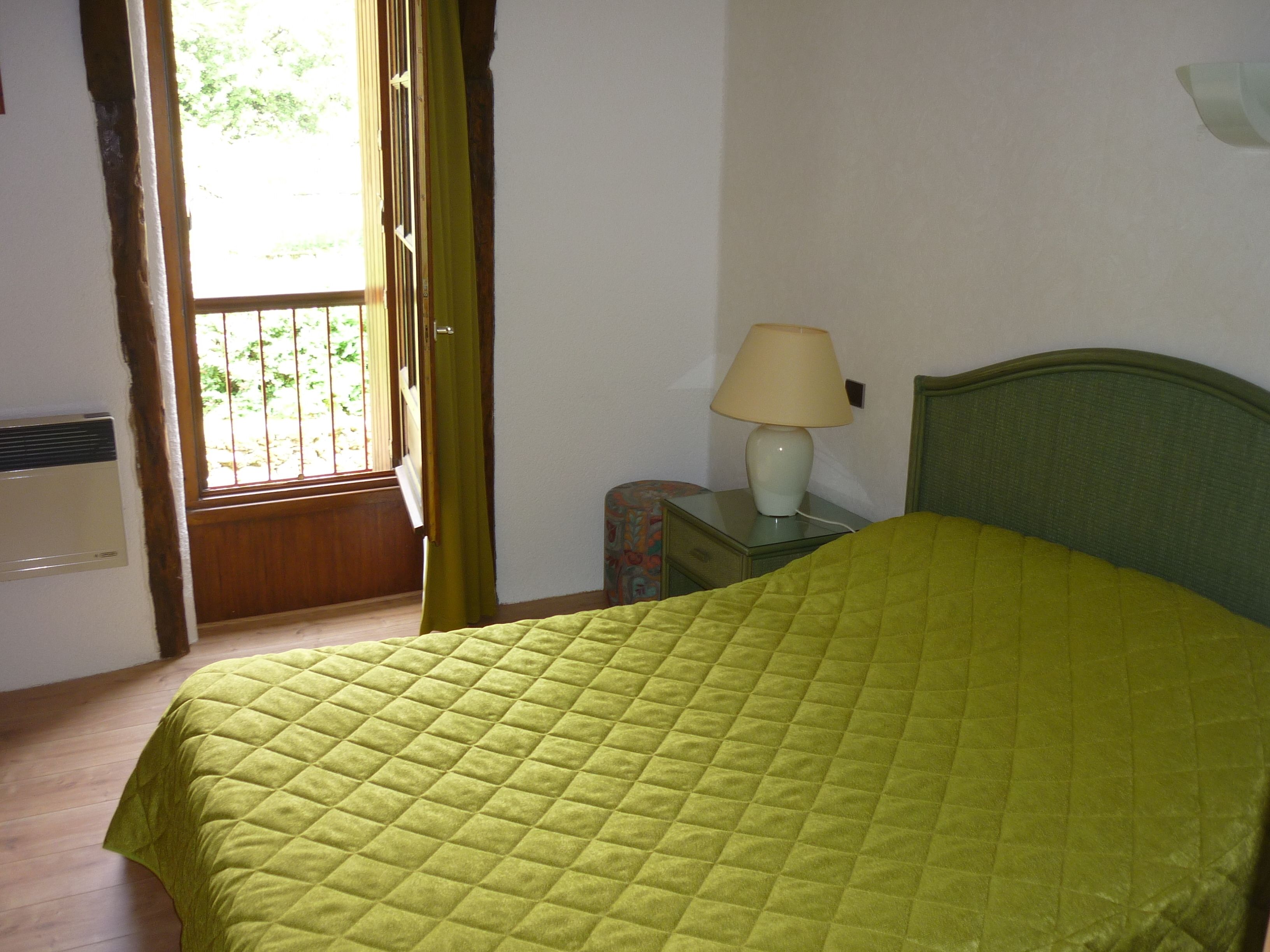 Classic Double Room | Premium bedding, desk, soundproofing, free WiFi