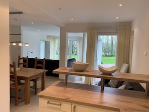 Apartment, 2 Bedrooms, Terrace, Garden Area