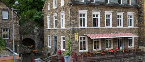 Entrada de la propiedad