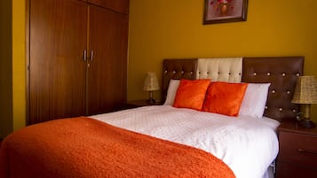 House | 1 bedroom, iron/ironing board