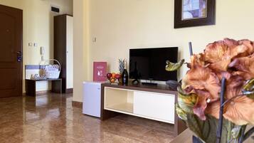 Apartment, 1 Bedroom, Balcony | Minibar, desk, soundproofing, iron/ironing board