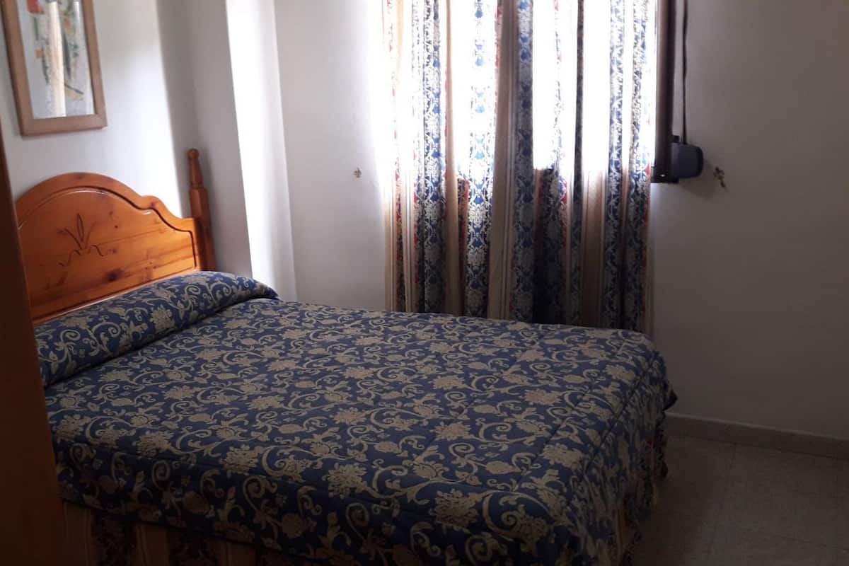 ห้องดับเบิล | 9 ห้องนอน, ผ้าม่านกันแสง, Wi-Fi ฟรี, ผ้าปูที่นอน
