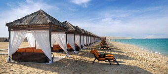 Regency Sealine Camp