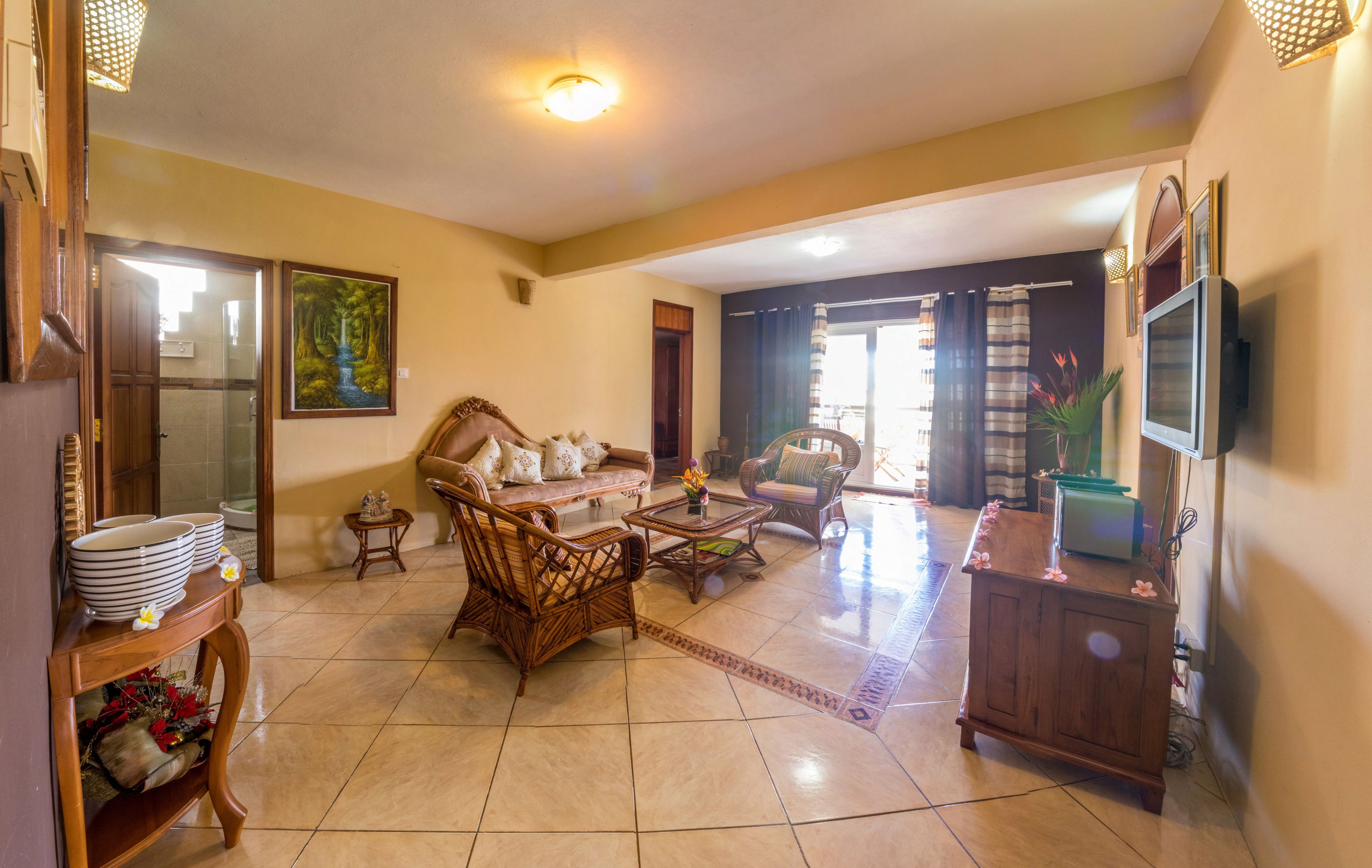 公寓, 海景 | 客厅 | 平板电视、DVD 播放器