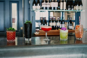 Bar (on property) - The George (Yarmouth)