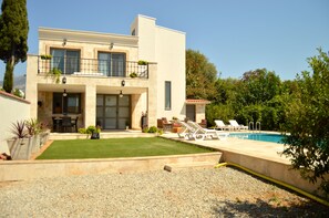 Front of property - Important Group Villa BD469 4 Bedrooms (Bodrum)