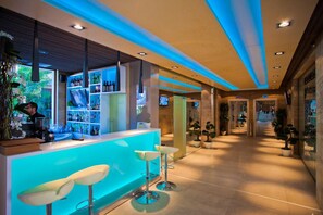 Bar (on property) - Harmony Suites 2 & 3 (Sunny Beach)