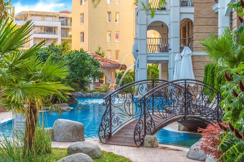 Harmony Suites Dream Island