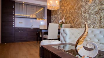 Deluxe Apartment, 2 Bedrooms | Private kitchen | Fridge, microwave, stovetop, electric kettle