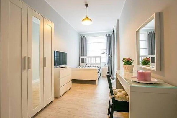 1 habitación, escritorio y wifi gratis