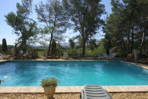 Outdoor pool - Mas Clair de Lune (St.-Rémy-de-Provence)