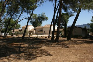 Exterior - Mas Clair de Lune (St.-Rémy-de-Provence)