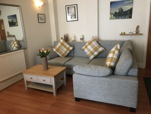 Reception - Dolphin Guesthouse (Scarborough)