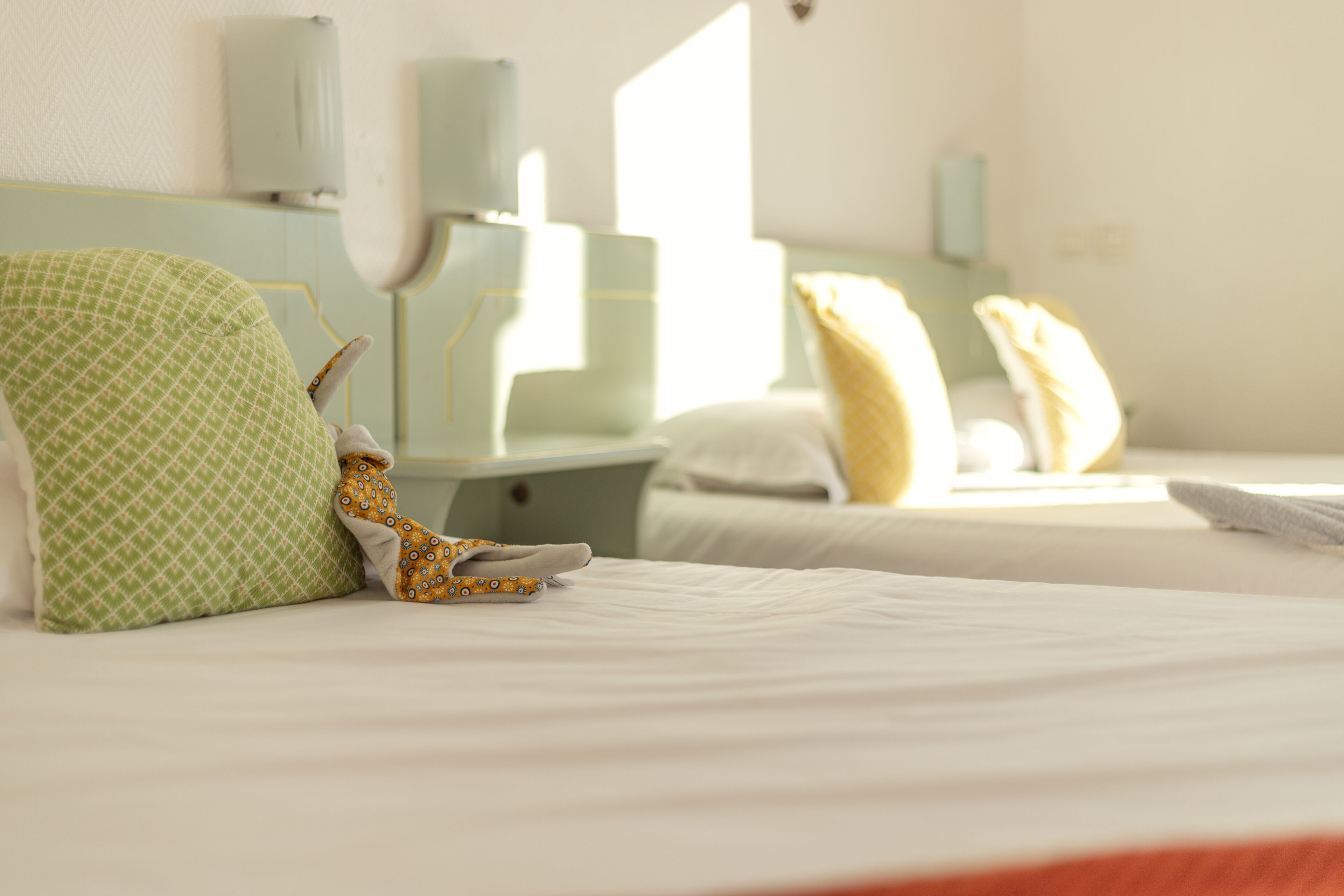 family room,sea view | in-room safe, desk, laptop workspace, blackout curtains