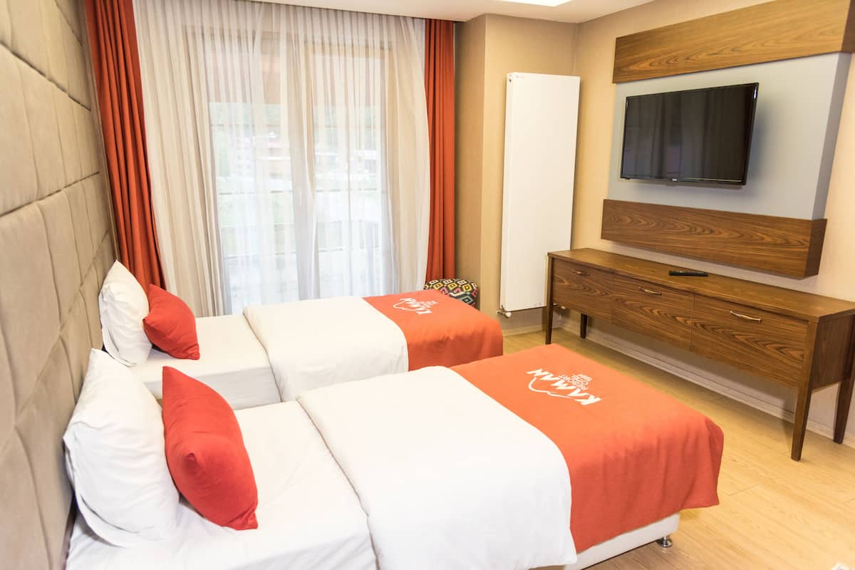 Minibar, in-room safe, desk, soundproofing