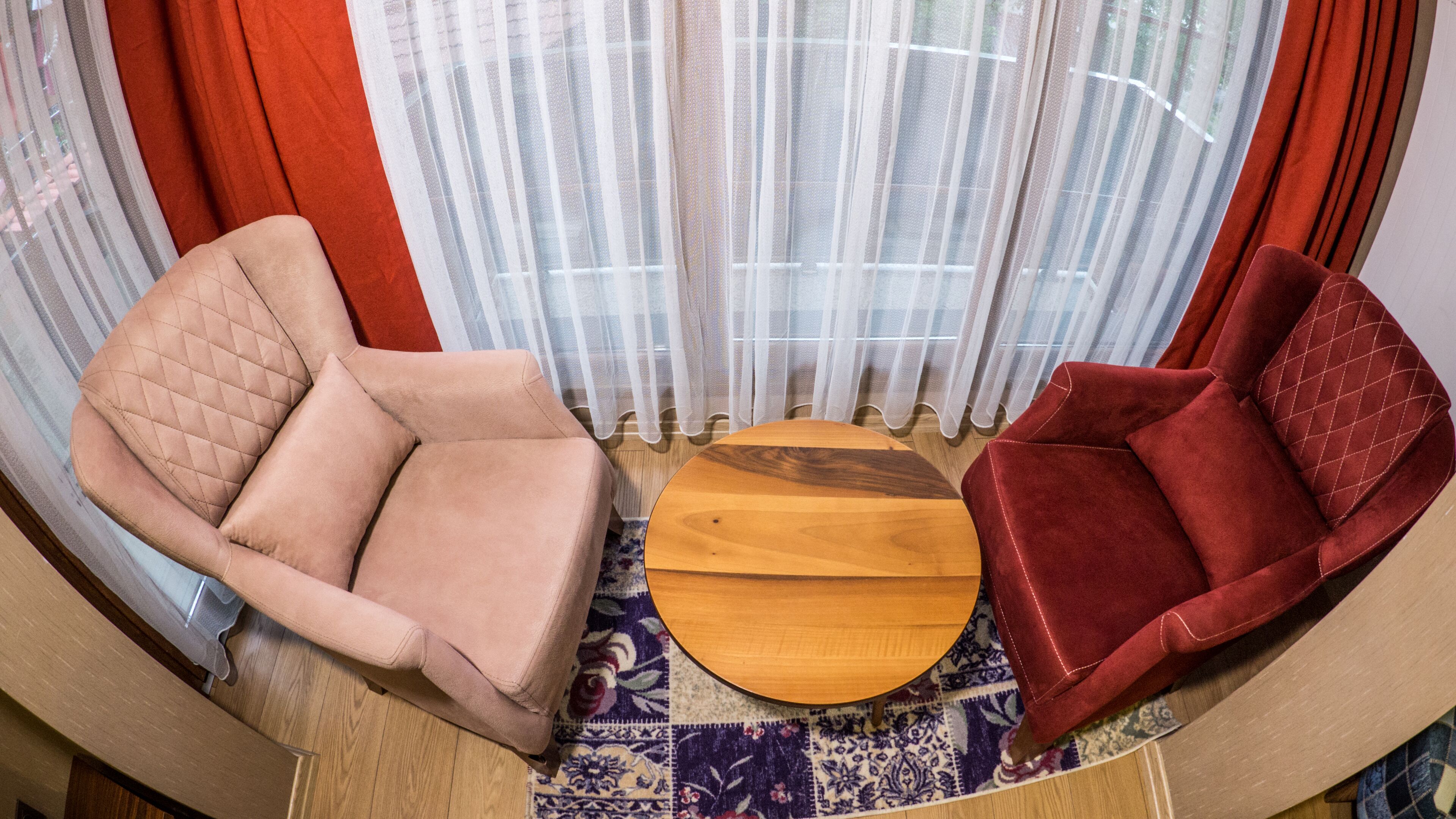 Double Room, Mountain View | Living room | LCD TV