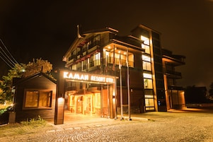 Front of property - evening/night
