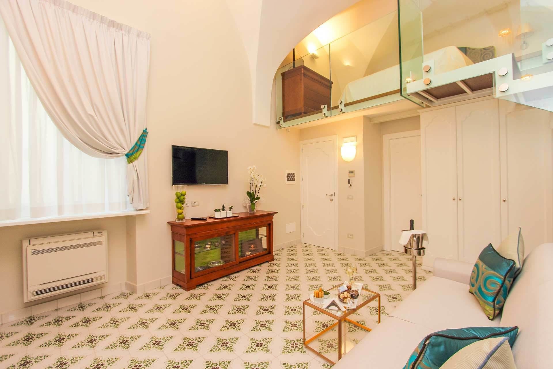 ジュニア スイート | リビング エリア | 薄型テレビ、iPod ドック