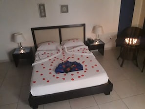 Standard Double Room | In-room safe, desk, free WiFi, bed sheets