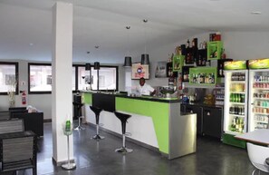 Bar (on property) - Hotel Moatize (Moatize)